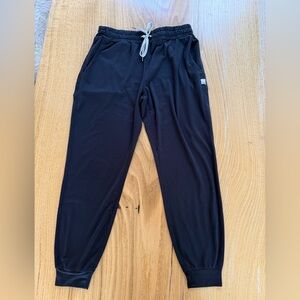 Vuori Black Performance Jogger- Women’s